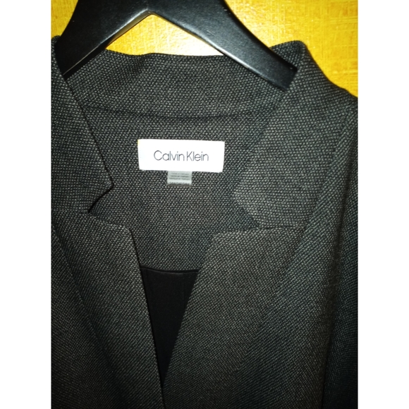 CALVIN KLEIN PLUS SIZE COLOR BLOCK JACKET - Picture 3 of 6